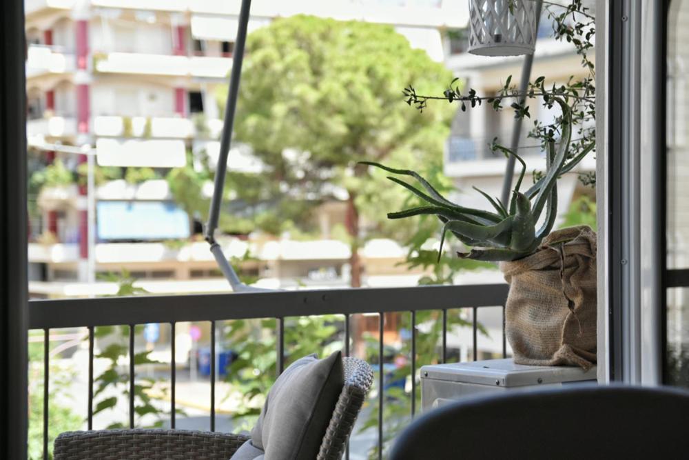 Pepromeno Luxury Apartment In The City Center Kalamata Exterior foto
